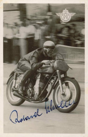 Roland Schnell - Horex
Deutscher Meister 1952 in der Klasse bis 350ccm auf Horex
