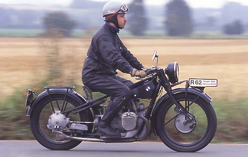 BMW R 62
... schnell, schnell - Andy ...
