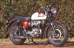 triumph_bonneville.jpg