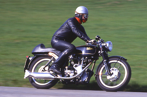 500er Velocette Venom Thruxton
