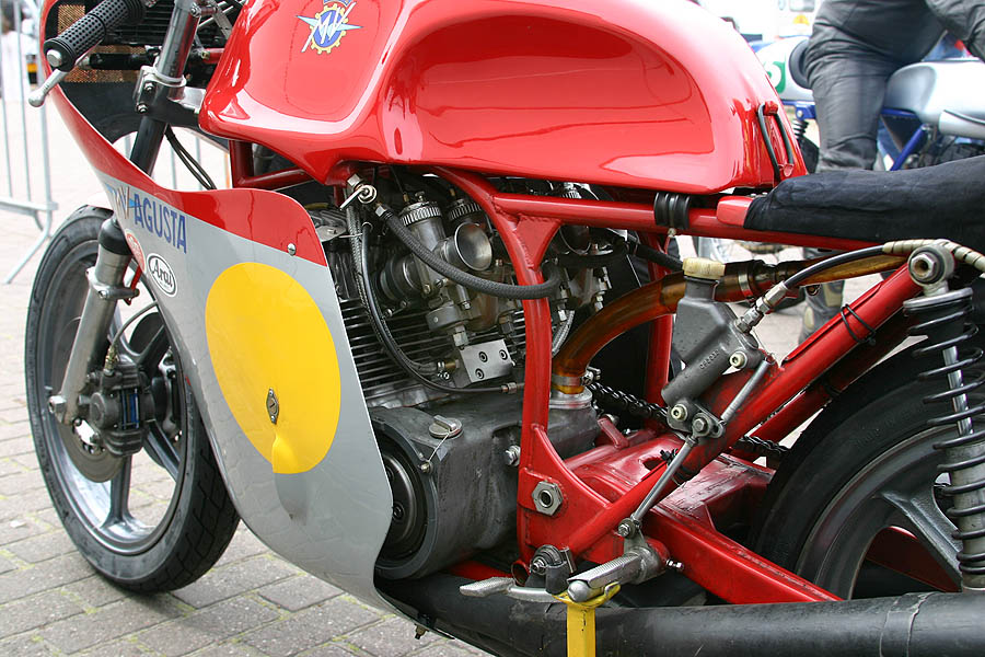 MV Agusta
Gunther Knuppertz MV Agusta (photo Alle)
