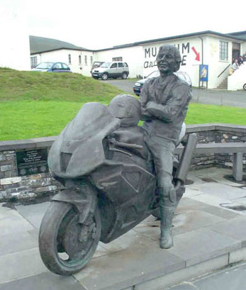 William Joseph Dunlop MBE and OBE
A Tribute To "Yer Maun" The Greatest Road Racer Ever.
