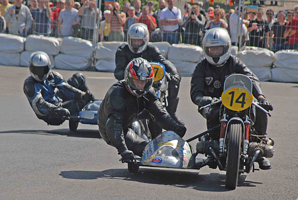 Siegfried Richter, Hermann Lang, BMW
Sonderlauf der Gespanne
