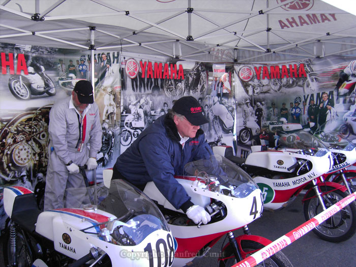 TT Lap of Honour
Yamaha Classic Racing Team - Ferry Brouwer
