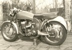 Dateiname=DKW Norton.jpg
Dateigröße=366KB
Abmessungen: 1351x935
hinzugefügt am: %07. %820 %2006 DKW Norton.jpg
