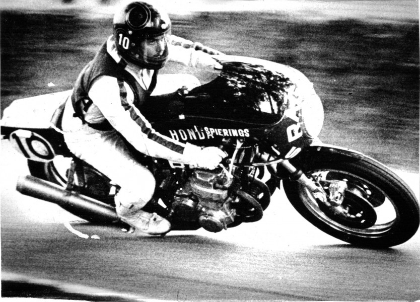 Oss 24 uurs Race 1972
Oss 24 uurs Race 1972
Schlüsselwörter: Oss 24 uurs Race 1972