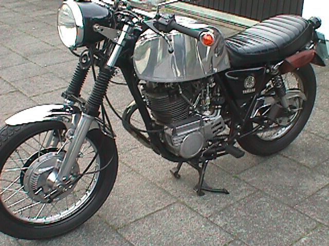 Classic-SR500
Angeclassicte Yamaha SR500 Bj. 1979 von Maik aus Köln
