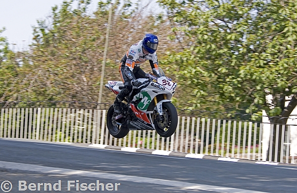 Conor Cummins - Ramsey - Isle of Man
nur fliegen ist schöner
