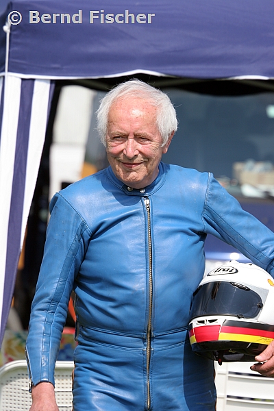 Ernst Hiller

