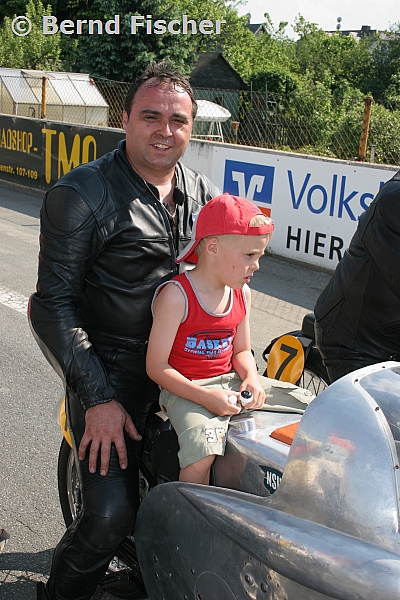 Wolfgang Schneider und Junior
