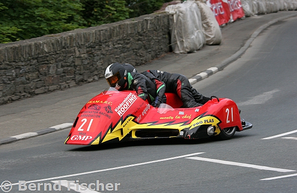 Kenny Howles/Doug Jewell
