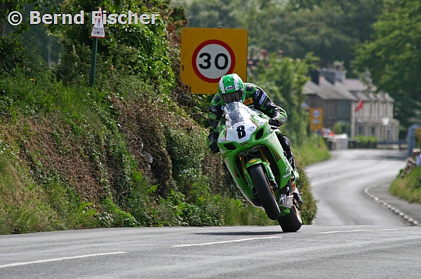 Isle of Man TT 2004
Rhencullen - Richard Britton
