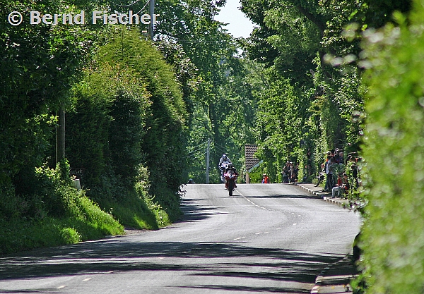 Isle of Man TT 2004
Ballacrye - der berühmte Sprung
