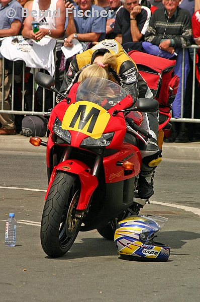 Isle of Man TT 2004
Maria Costello - Model from Spratton in Northhamptonshire
