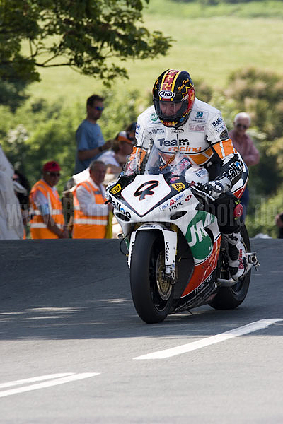 Paul Hunt - the fastest IOM fire brigade man
