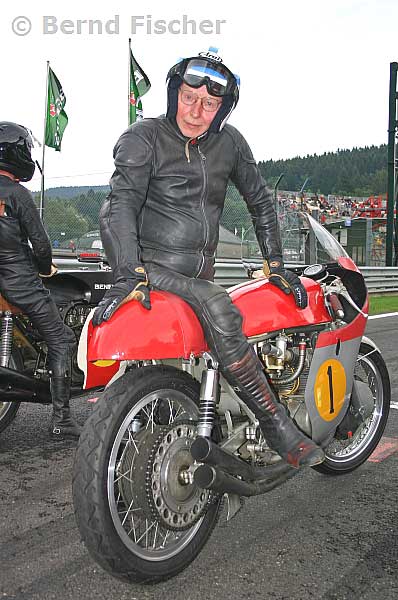 Bikers' Classics 2004
John Surtees
