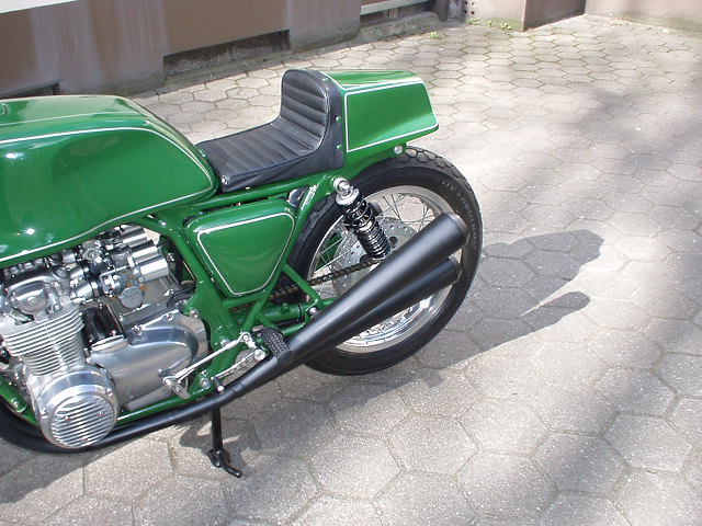 Honda CB500
CB500 vier schöne Auspuffe
