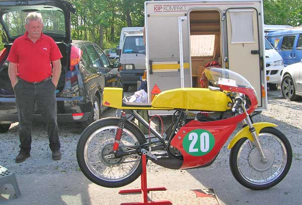 Hollandische Maico MD 250
mit dem technischen now how von Walter und Hans zusammengebaut
