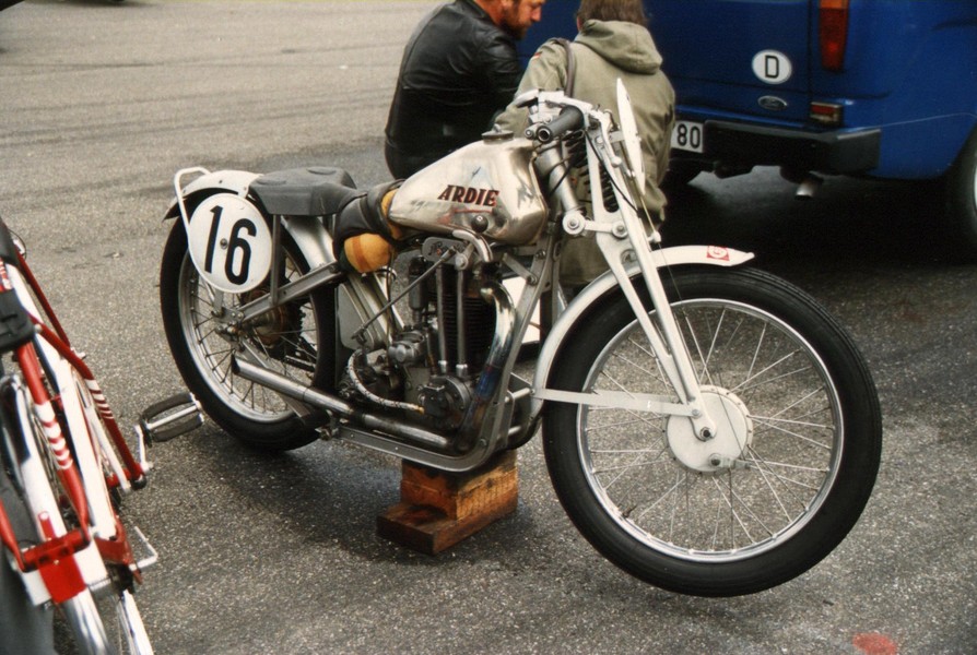 Ardie Silberfuchs 250 - 1929
War auch beim Zolder HGP ´87
