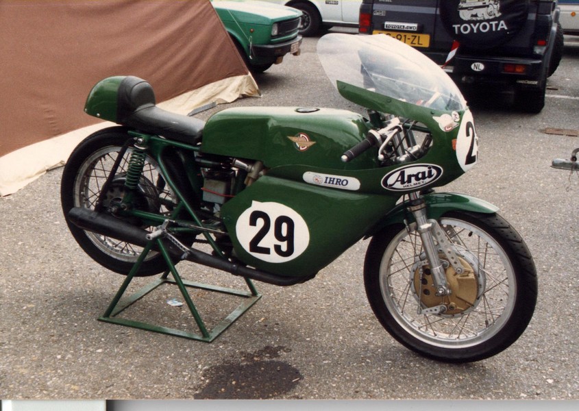 Ducati mono  desmo racer
Diese leichte Ducati rennmaschine nam teil an der HGP in Zolder ´88.
