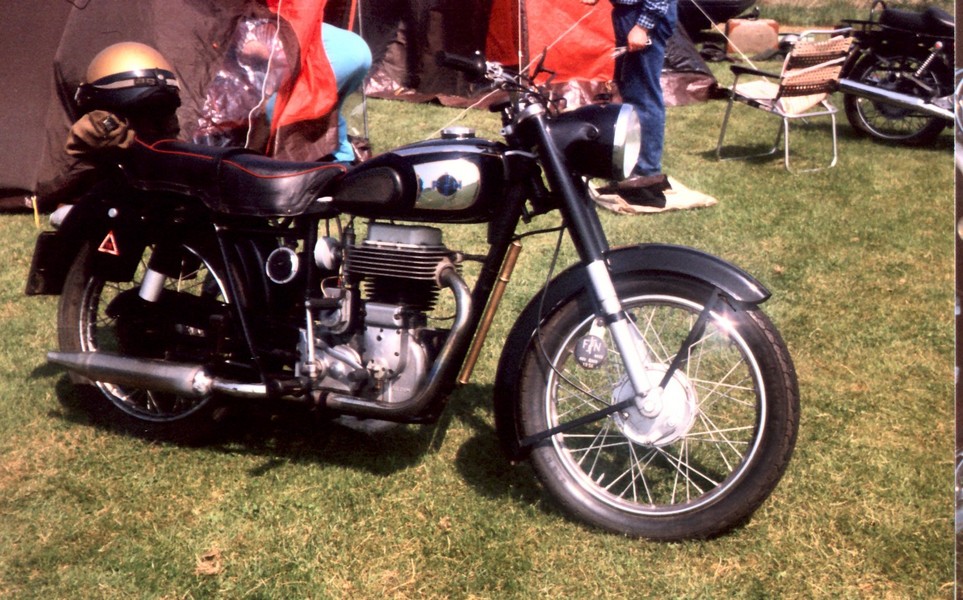 FN M 13   500cc  culbutée
