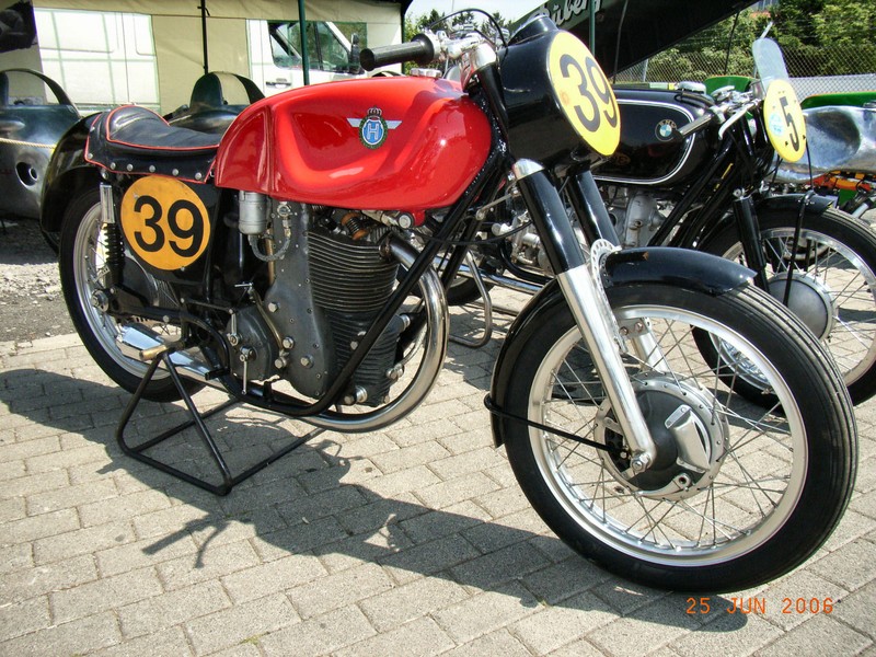 Horex type ?   1
War zu sehen beim JWP 2006. Wer kann uns verraten was fur ein motor das ist ?
