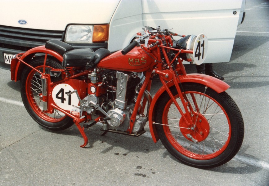 MAS 500
Eine MAS 500 beim Oldtimer GP auf dem Nürburgring in `89
