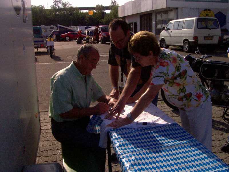 Hockenheim Classic 2006
Das ist Siggi Schauzu.
