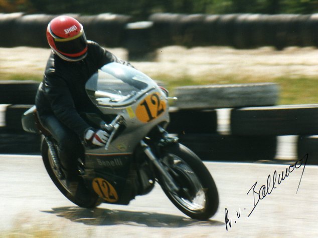 Rolf von Ballmoos auf seiner schnellen Benelli Tornado 650ccm 1969
