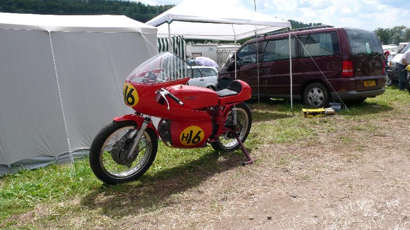 Aermacchi 250 - Geoff Bloor
Frei zur privaten Nutzung. Mehr auf [url]http://www.kerzengesicht.de.vu/[/url] und auf Anfrage!
