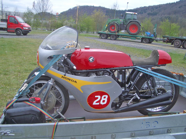 Honda RC181 Replika von Hans Gerd Schuth.

