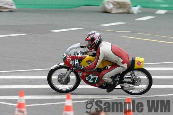 Norisring 2006
Foto: Edith Gafner-Bossert
Thomas Siebig mit seiner Maico RS 125
