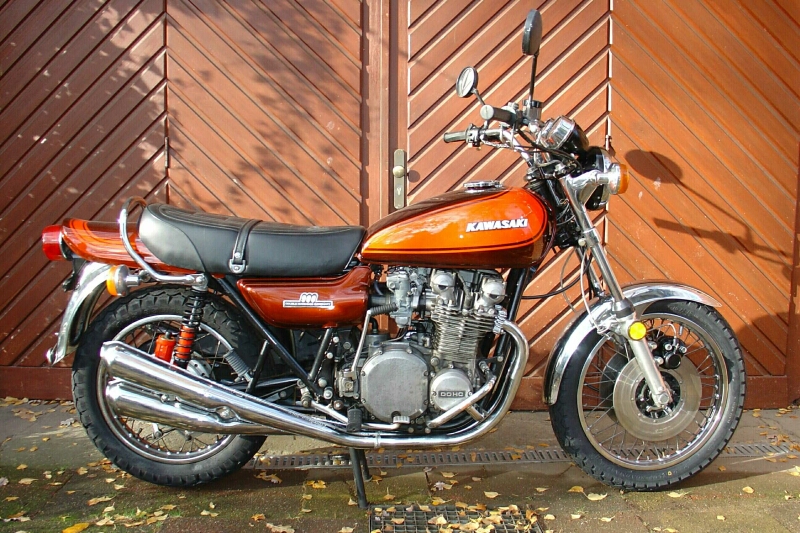 Kawasaki Z1 / 900 dohc
unrestauriert 
