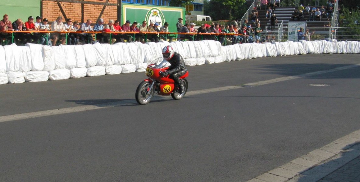 Geoff Bloor - Aermacchi
