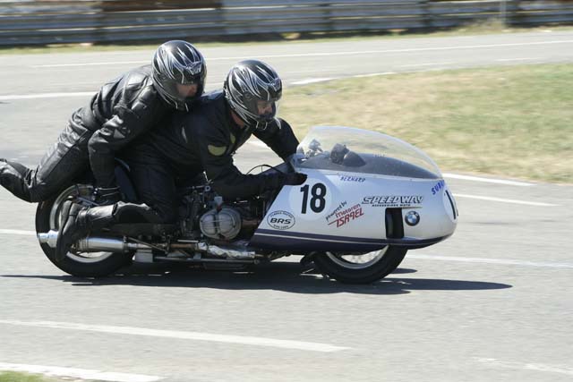 Motos Classiques Chimay 2006
BRS BMW 750 1972 - RAGONNET/RAGONNET -F-
