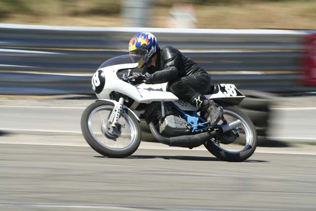 Motos Classiques Chimay 2006
SACHS 125 1971 JAN VAN DIEVOORT
