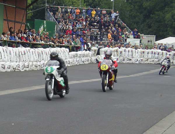 Marcus Halter - Kawasaki A1R, Mario Stropek - Matchless G50
Foto: Anke Riemann
