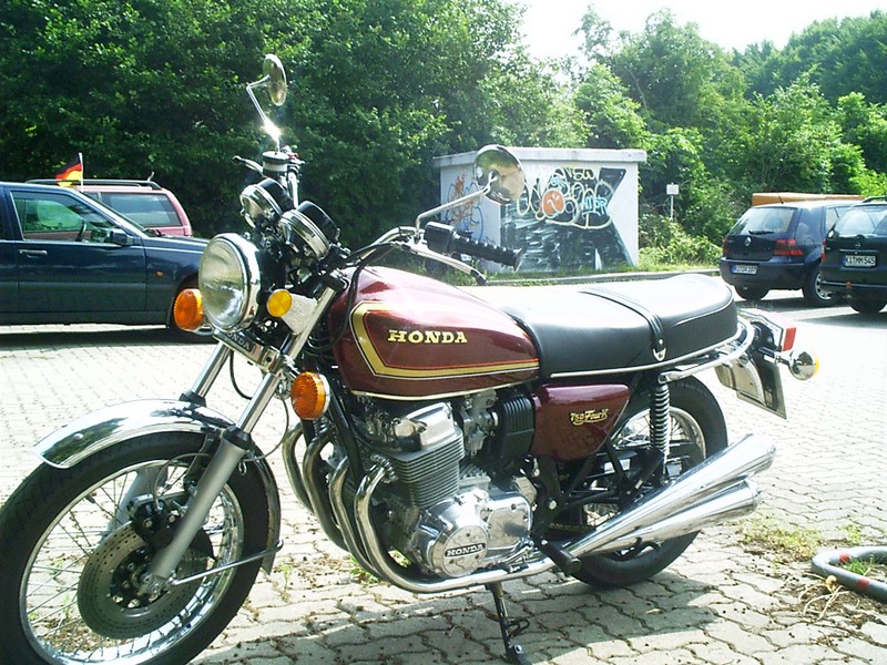 Honda 750 Four K7
Letztes Sohc-Four-Modell in Deutschland.
