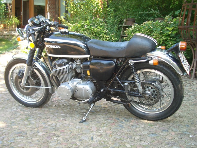 Honda CB 750 mit Eckert-Tuning 970cc
dietschroe@web.de
