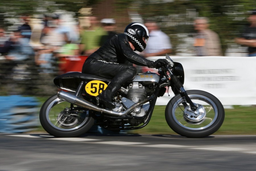 Peter Huber - BSA DBD34 Gold Star
