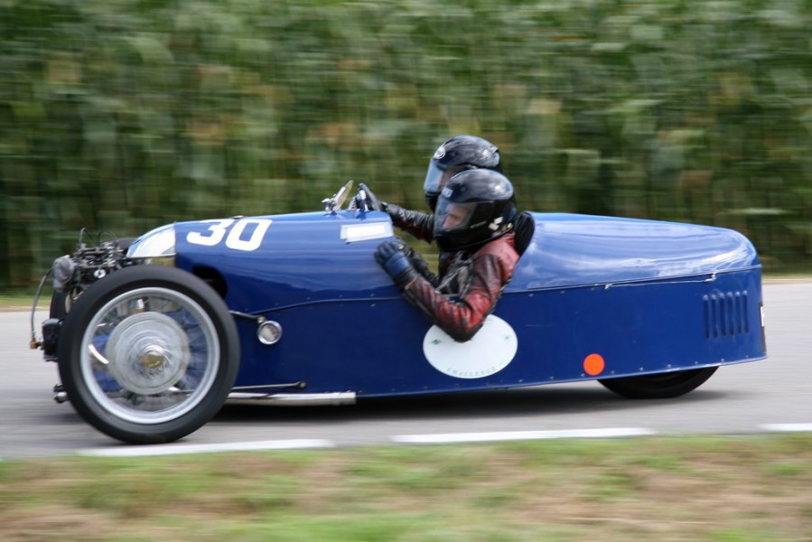 Sue Darbyshire - Morgan Super Aero
