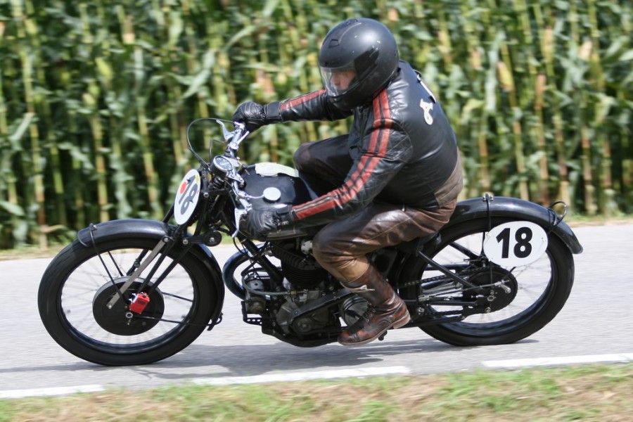 Linzer Willi - AJS R 10 OHC
