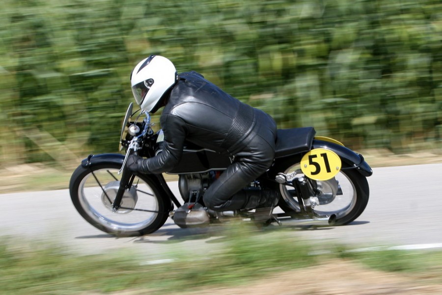 Schwarzmann Jürgen - BMW R 51 RS
