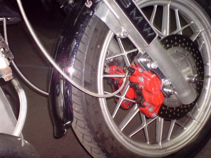 ERUZOBMW Brembo
