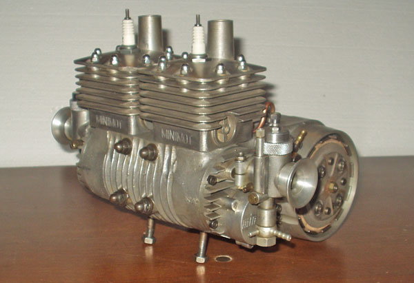 50ccm 2-Zylinder Eigenbau Minimot
