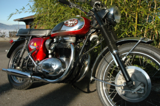 BSA A65 Lightning
BSA A65 Lightning, 1969, top Originalzustand
