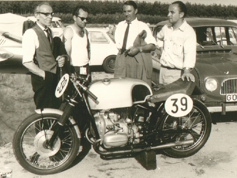 R 51SS/39, 1968 in Hockenheim (Jupo) links Erstbesitzer Heini Hübner,Gö
