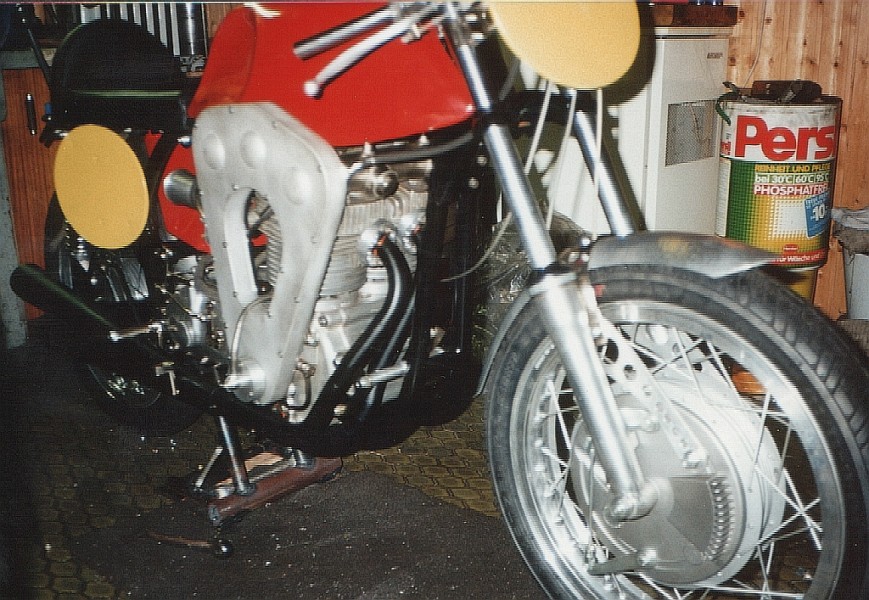 HRG-500 einsatzfähig 1990
