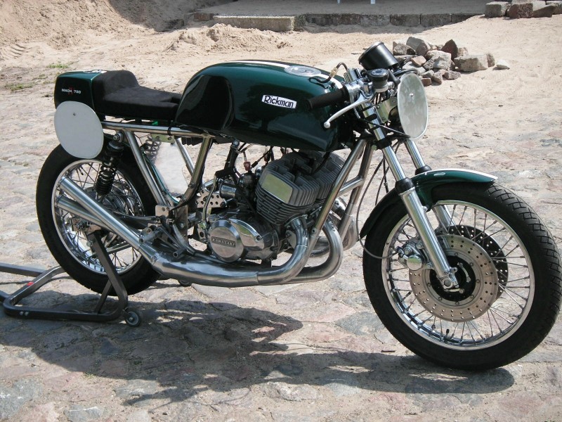 Rickman Kawasaki H2
Eigenbau Rickman mit Kawasaki H2 Motor von Stefan v.d.Wehl
