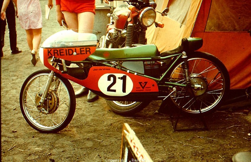 Sachsenring 1971
50ccm Van Veen Kreidler von Jan de Vries 

